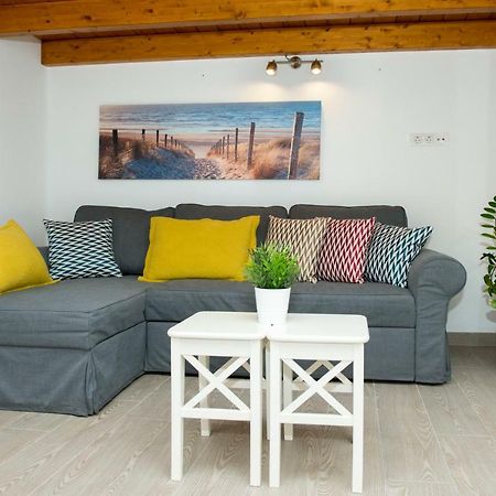 Famara. Marea Apartment Exterior photo
